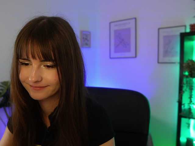 EllaYoung