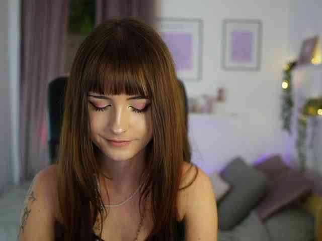 EllaYoung