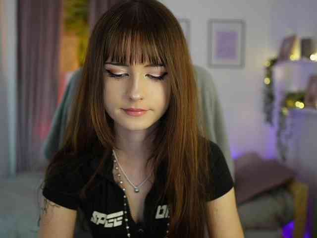 EllaYoung