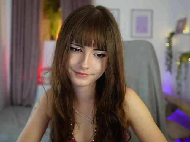 EllaYoung