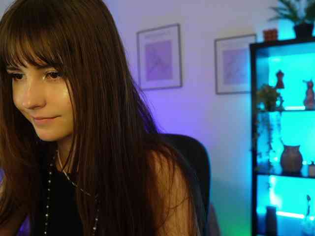EllaYoung