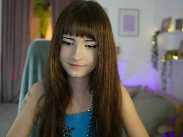 EllaYoung