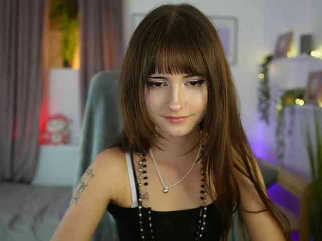 EllaYoung