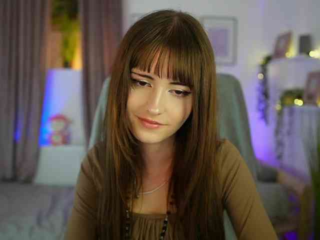 EllaYoung