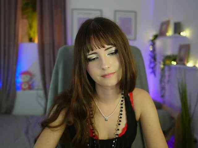 EllaYoung