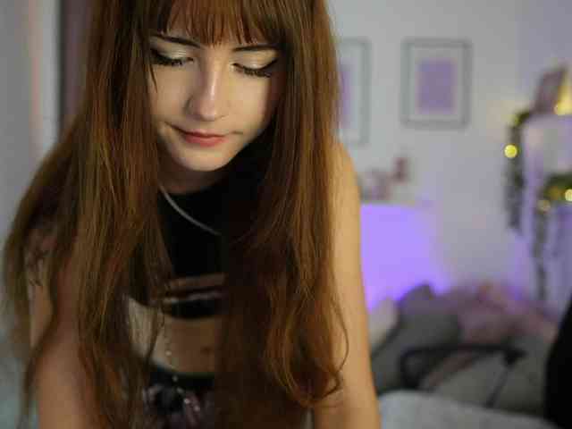 EllaYoung