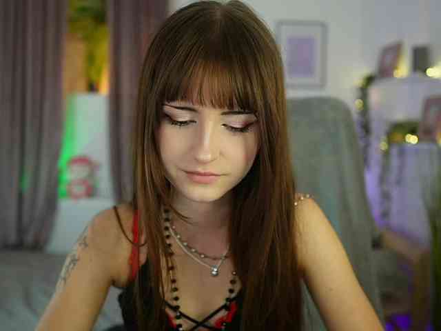 EllaYoung