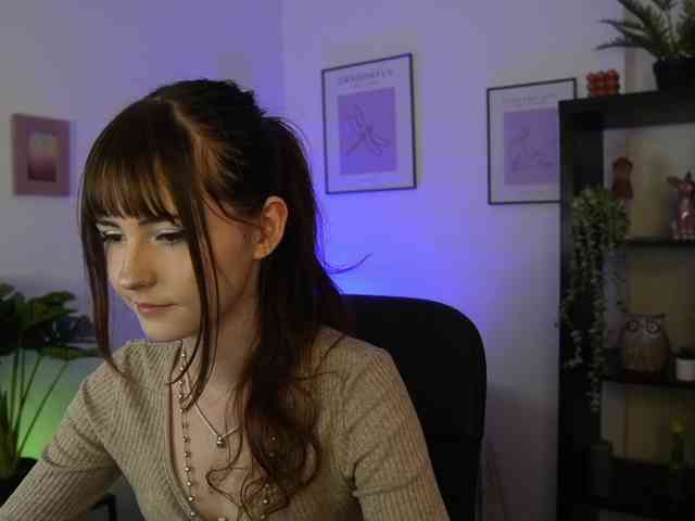 EllaYoung