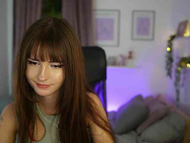 EllaYoung