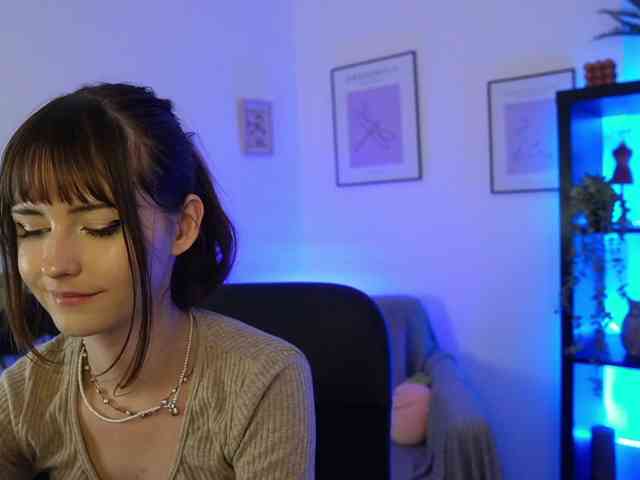 EllaYoung
