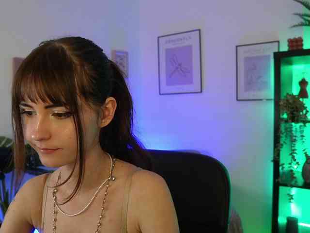 EllaYoung
