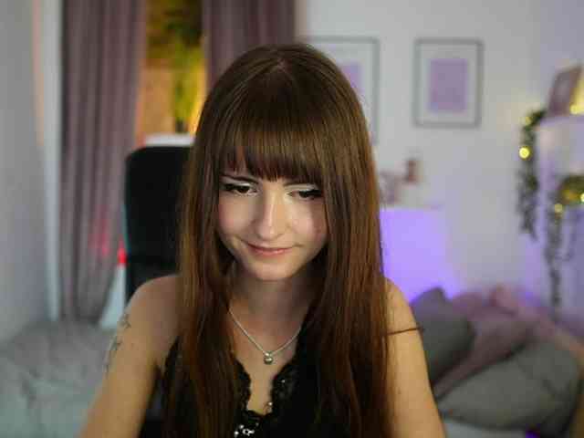 EllaYoung