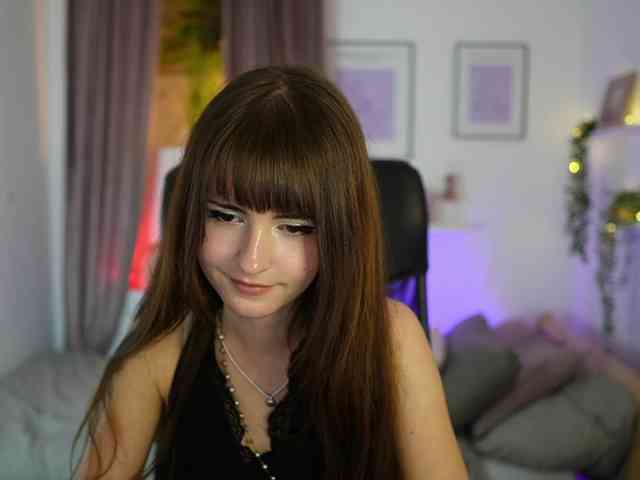 EllaYoung