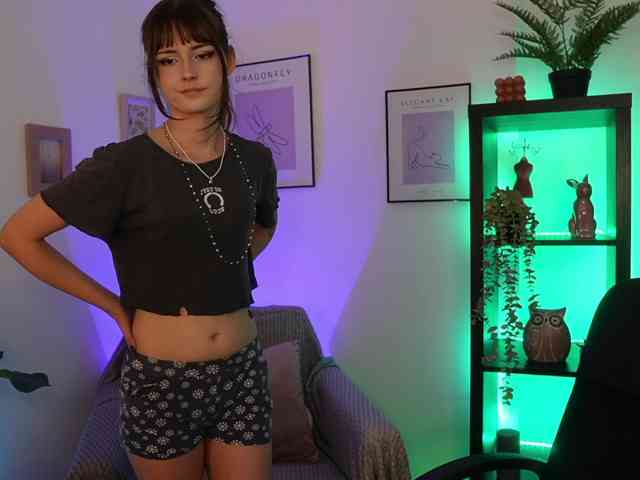 EllaYoung