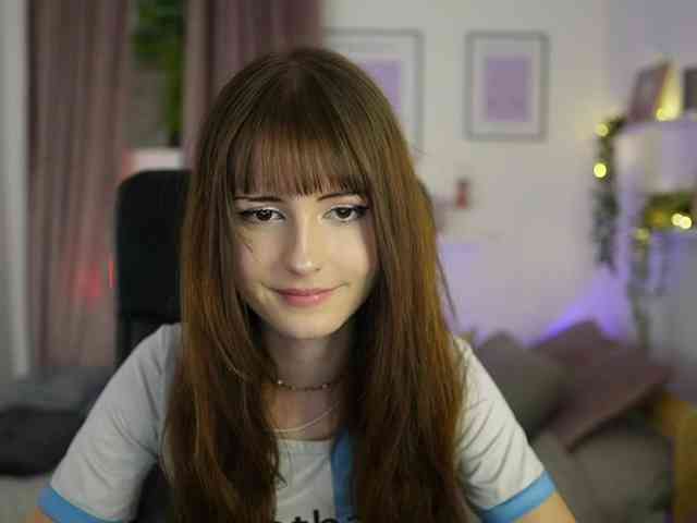 EllaYoung