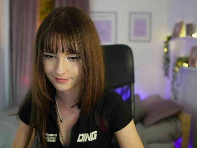 EllaYoung