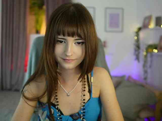 EllaYoung