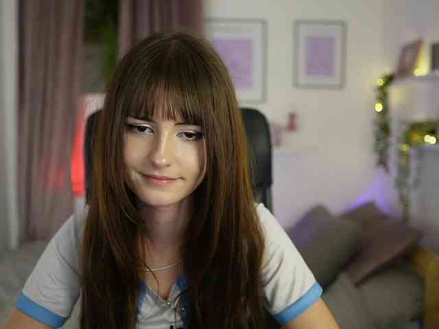 EllaYoung