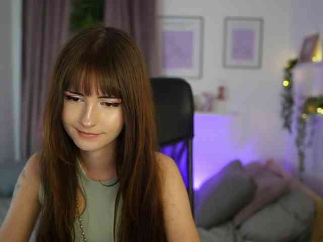 EllaYoung