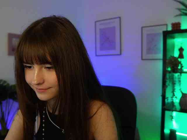 EllaYoung