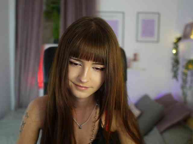 EllaYoung