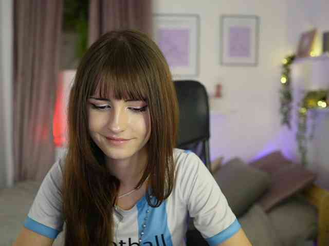 EllaYoung