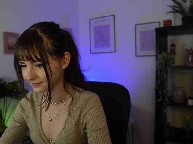 EllaYoung