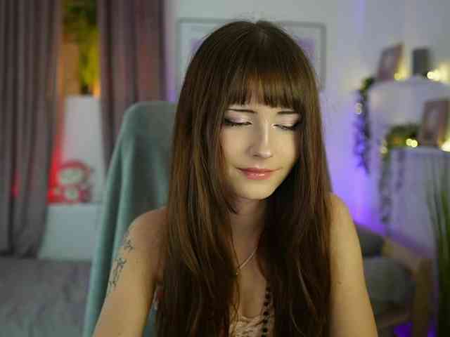 EllaYoung