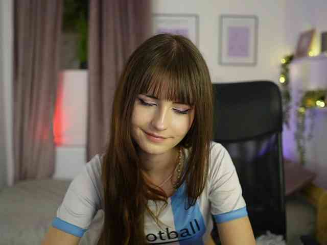EllaYoung