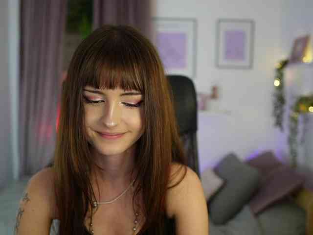 EllaYoung