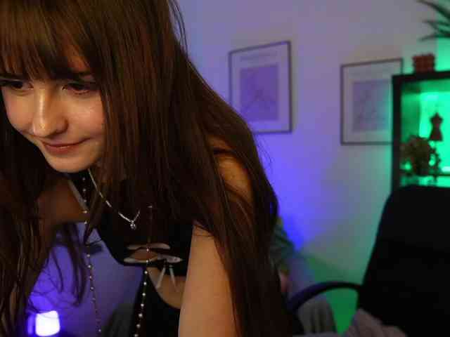 EllaYoung