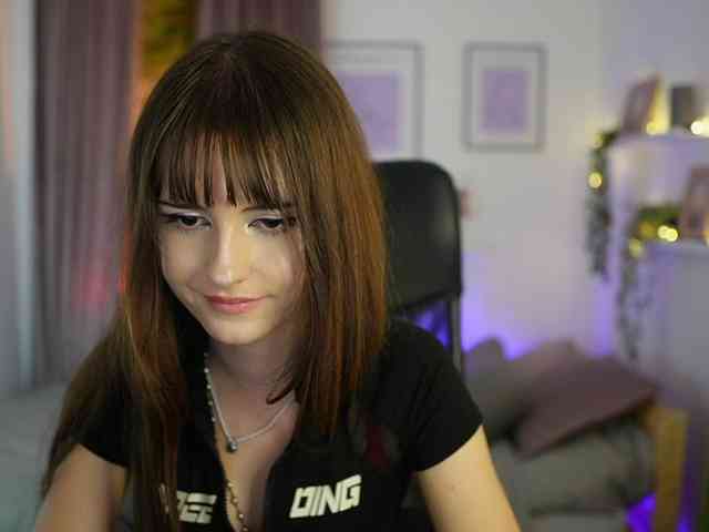 EllaYoung