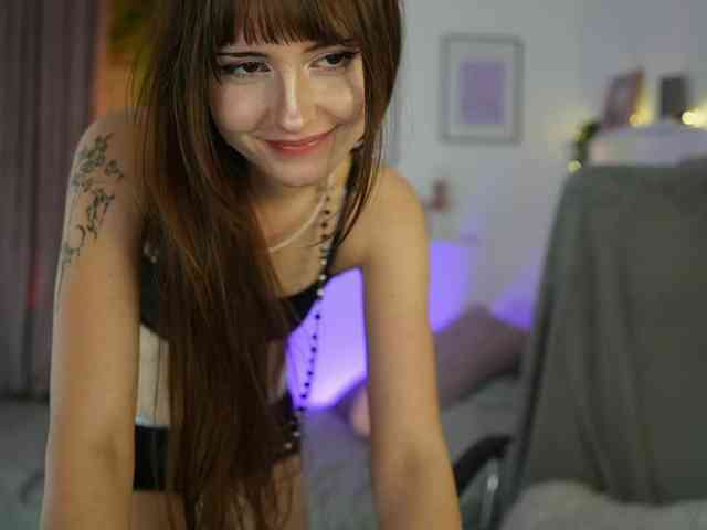 EllaYoung