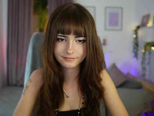 EllaYoung