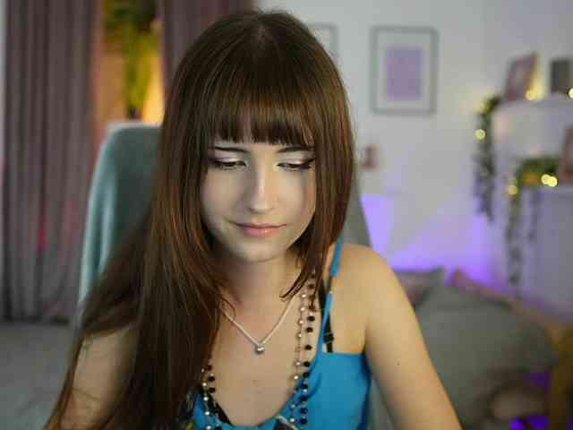 EllaYoung