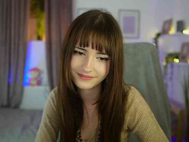EllaYoung