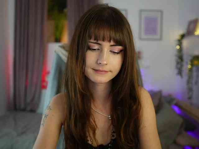 EllaYoung