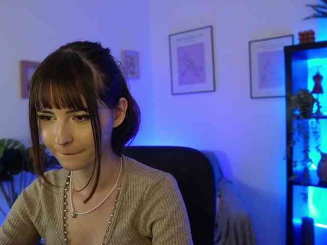 EllaYoung