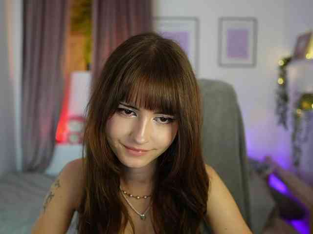 EllaYoung