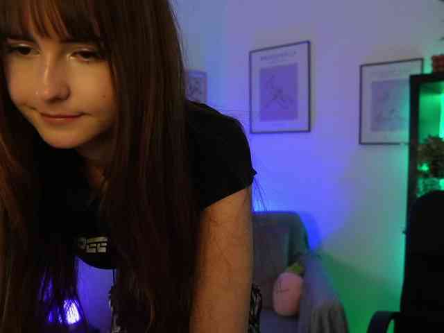 EllaYoung