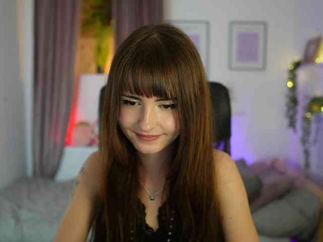 EllaYoung