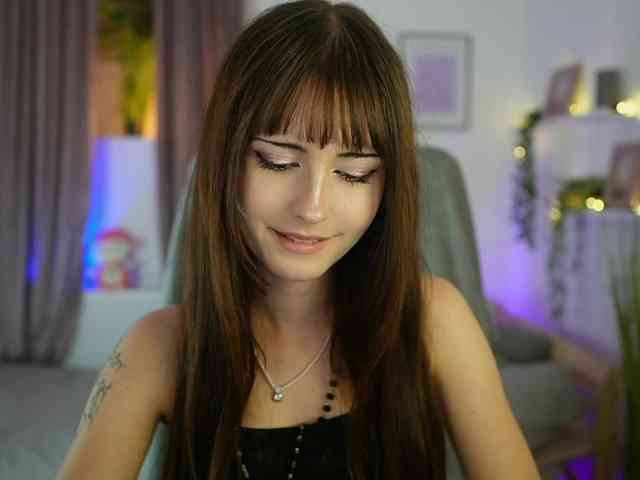 EllaYoung
