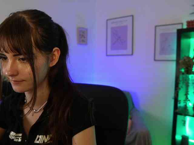 EllaYoung