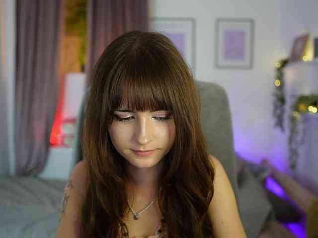 EllaYoung