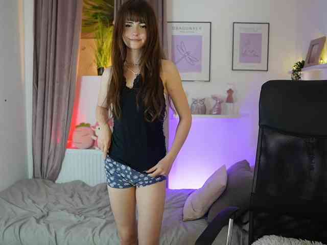 EllaYoung