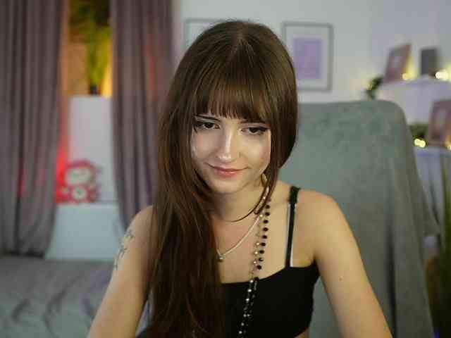 EllaYoung