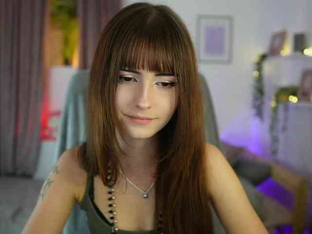 EllaYoung