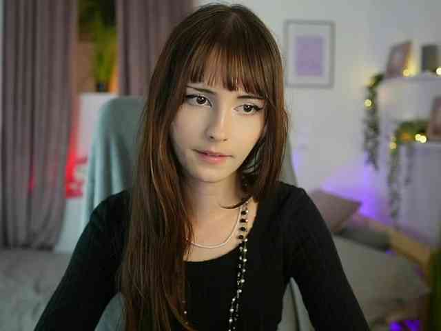 EllaYoung