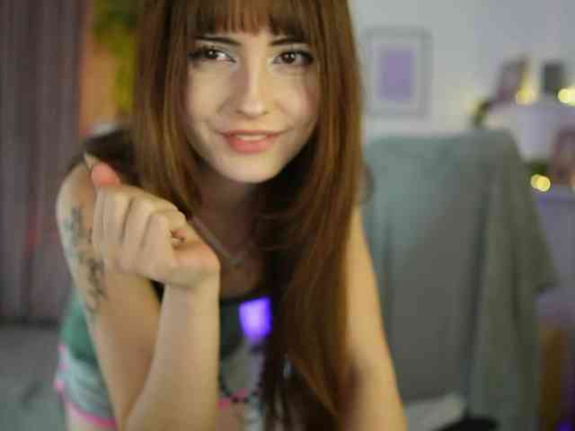 EllaYoung