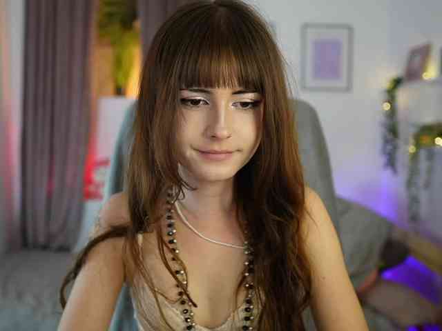 EllaYoung